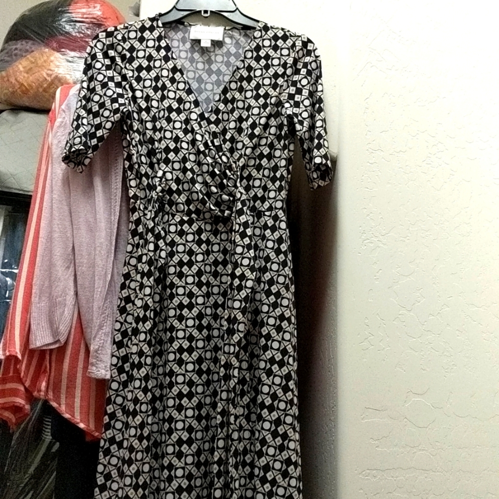 donna morgan wrap dresses size 2 new